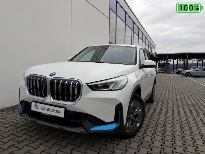 BMW iX1 2023