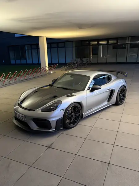 Porsche Cayman 2023