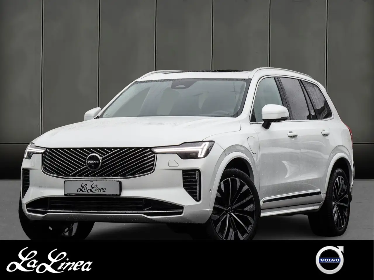 Volvo XC90 2025