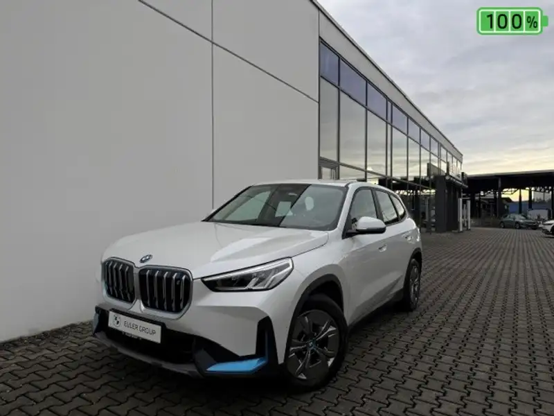 BMW iX1 2023