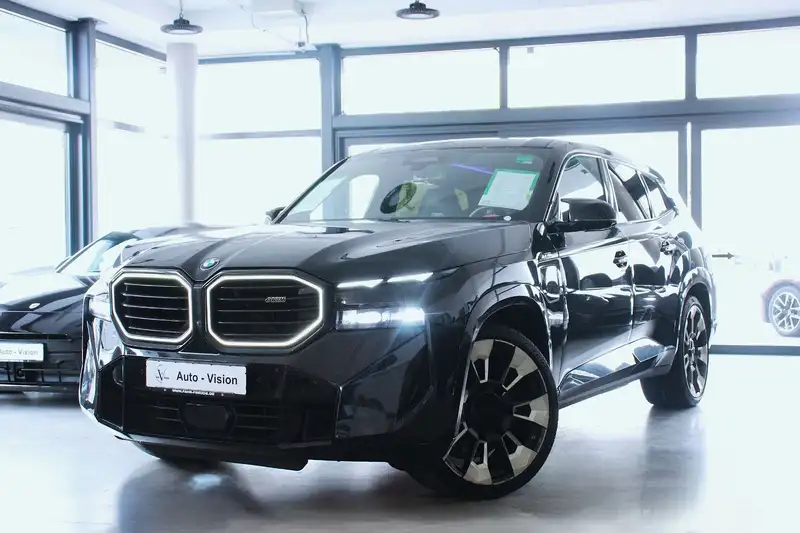 BMW XM 2024