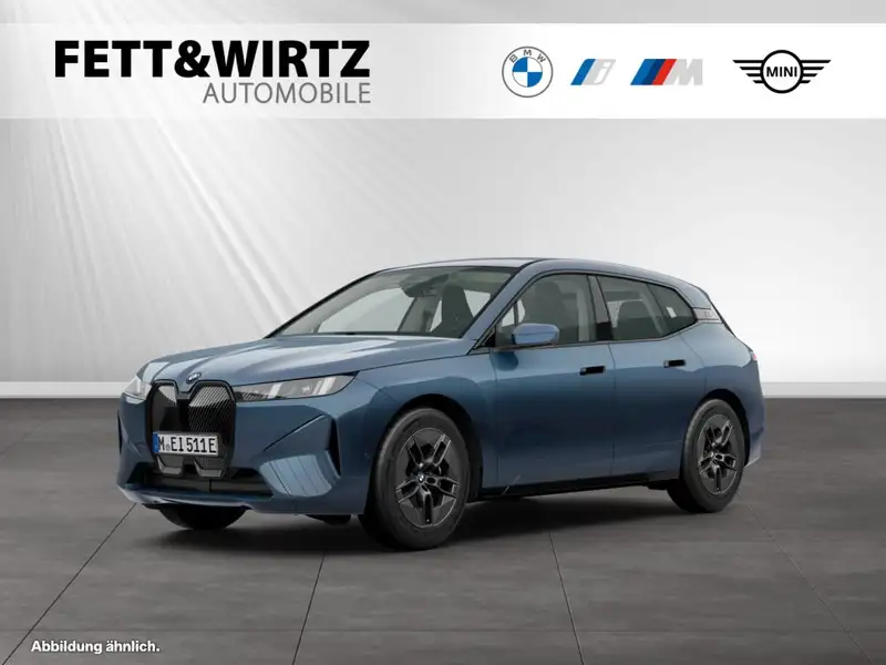BMW iX 2025