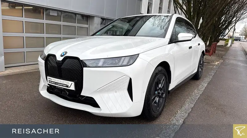 BMW iX 2025