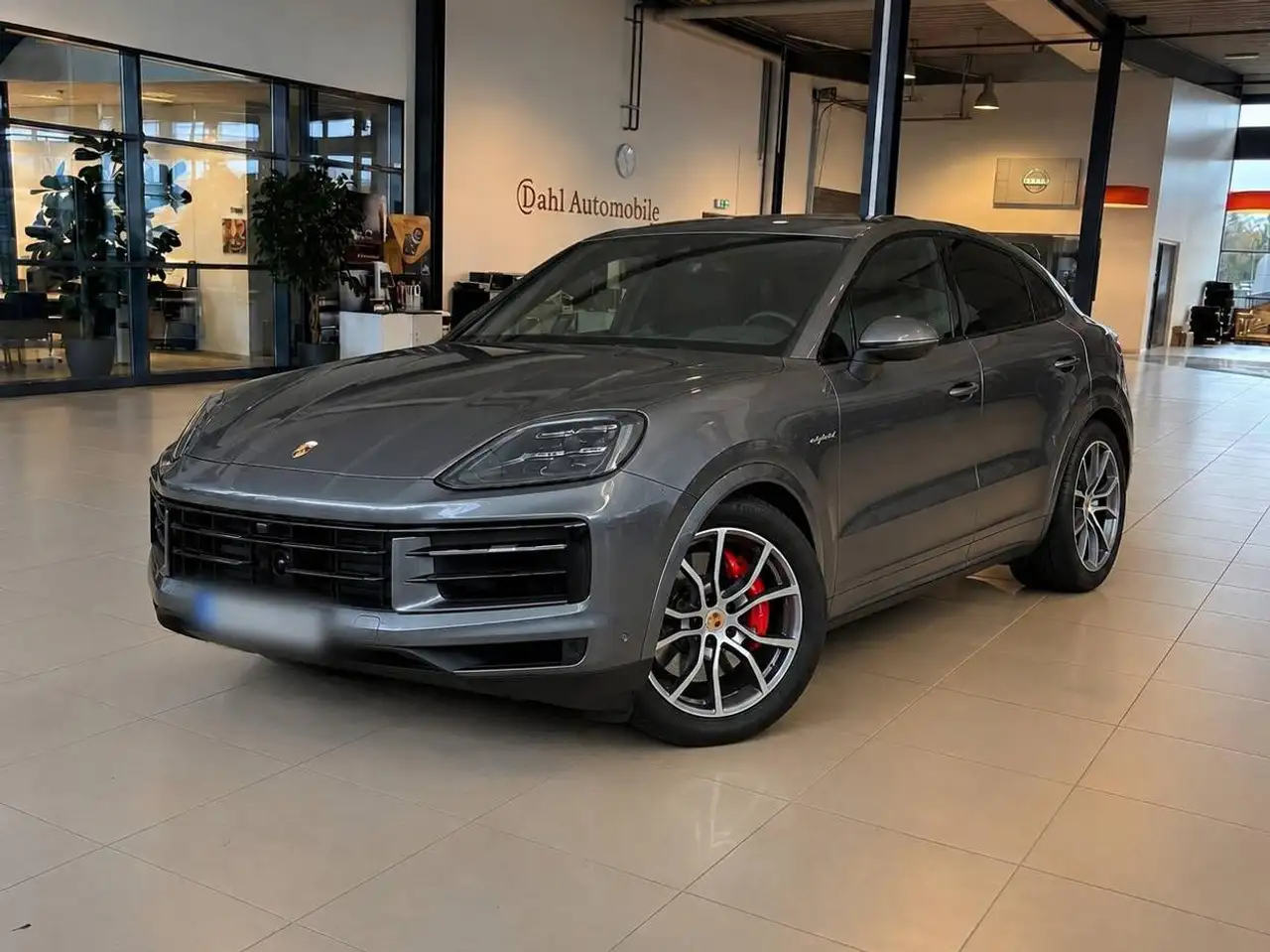 Porsche Cayenne 2025