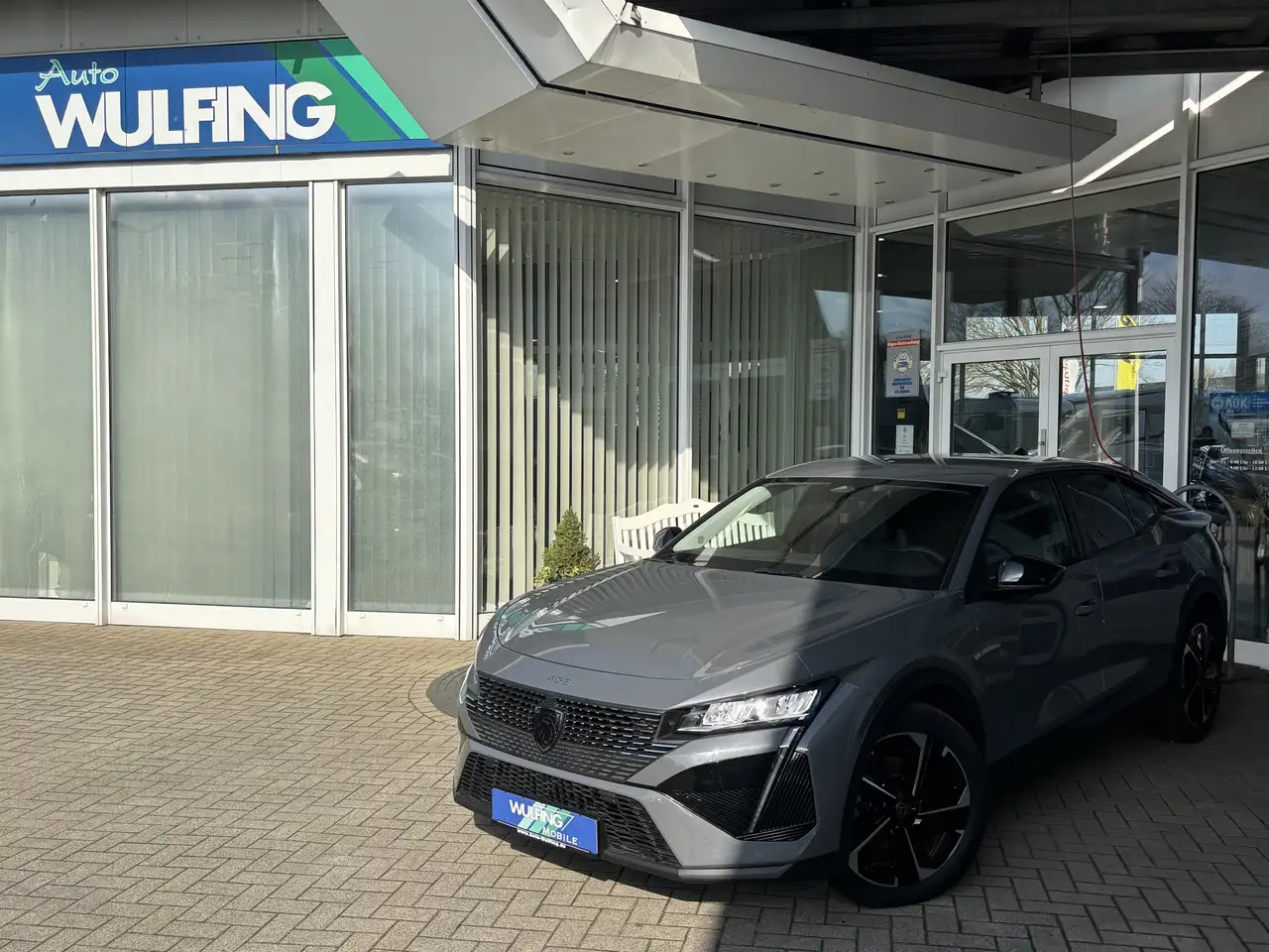 Peugeot 408 2025