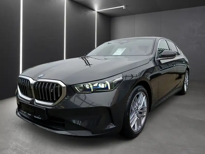 BMW i5 2026