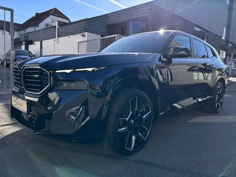 BMW XM 2023