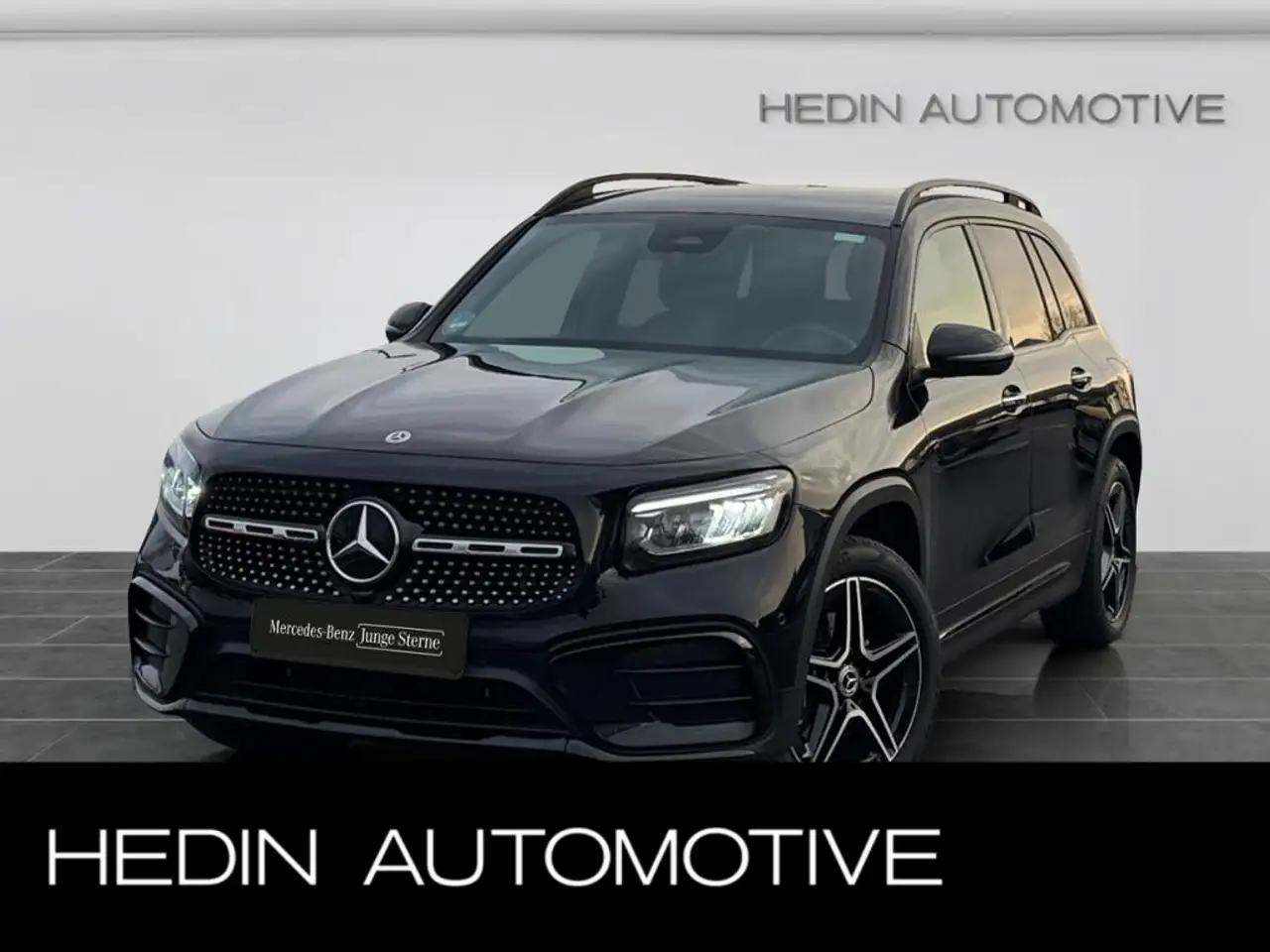 Mercedes-Benz GLB 2024