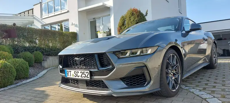 Ford Mustang 2025