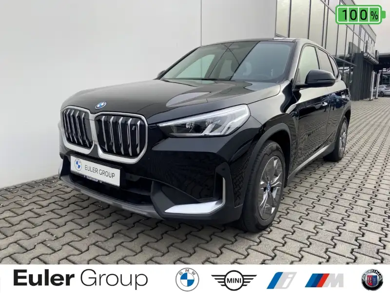 BMW iX1 2023