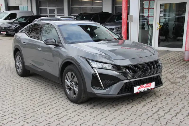 Peugeot 408 2025