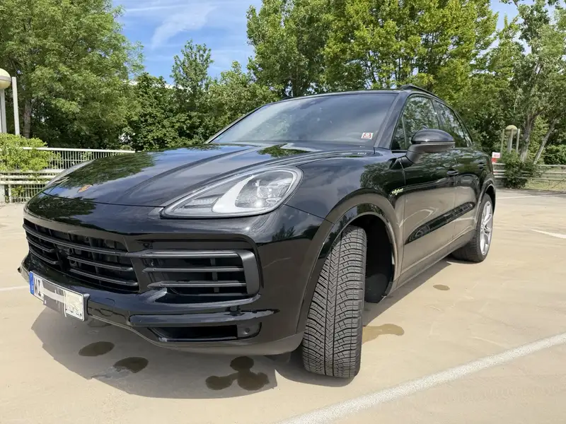 Porsche Cayenne 2022
