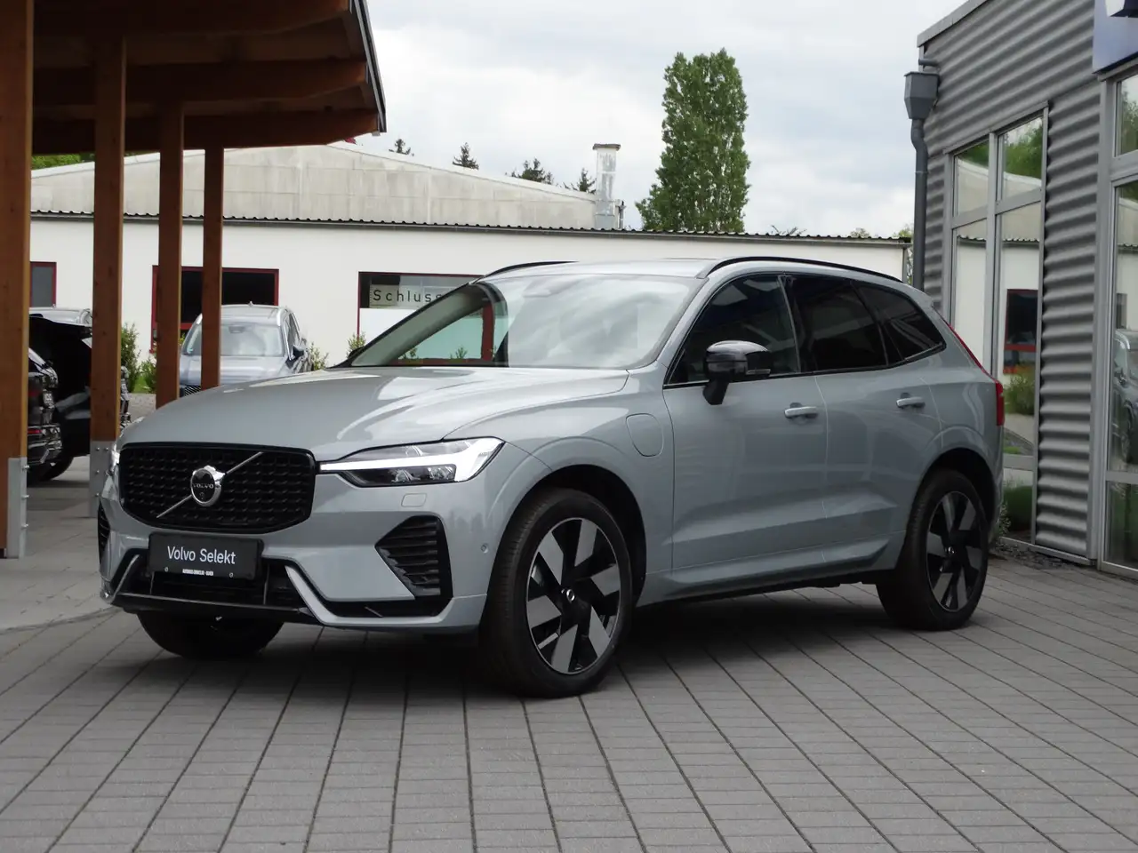 Volvo XC60 2025