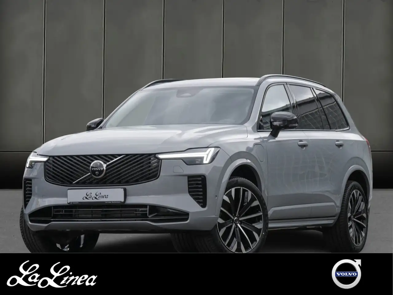 Volvo XC90 2025