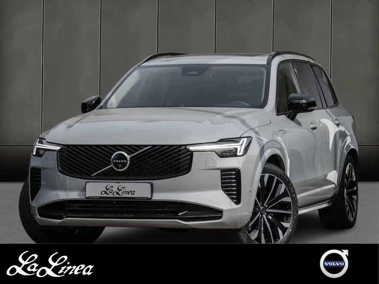 Volvo XC90 2025