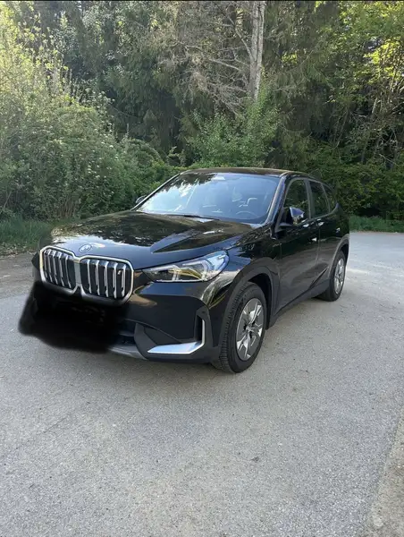 BMW iX1 2023