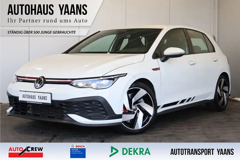 VW Golf 2022