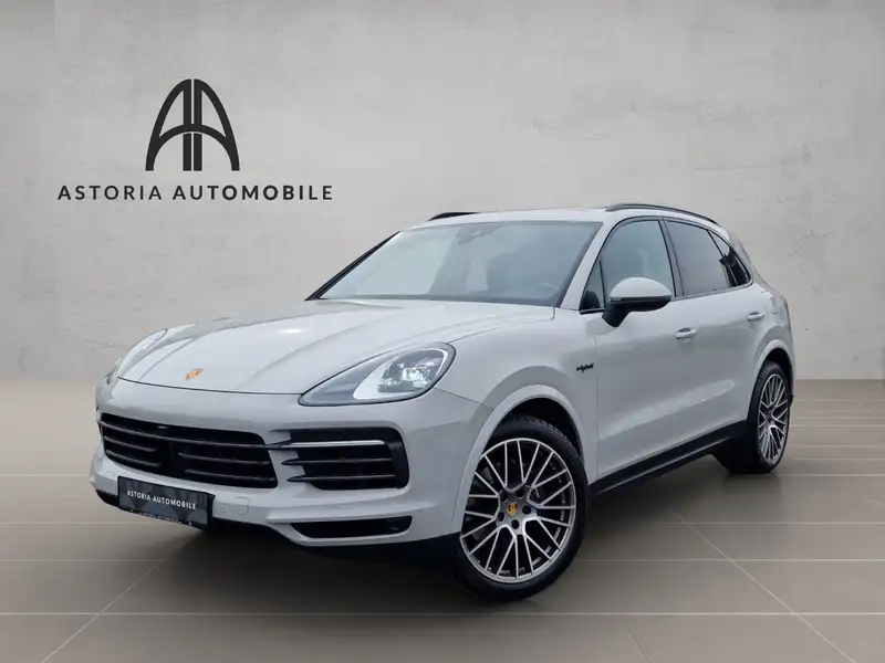Porsche Cayenne 2023