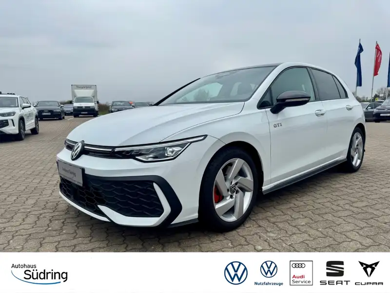 VW Golf 2025