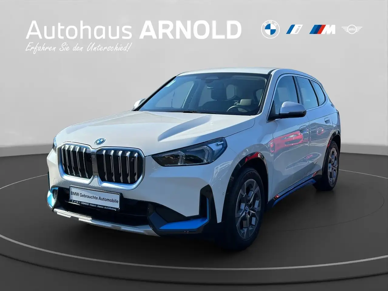 BMW iX1 2023