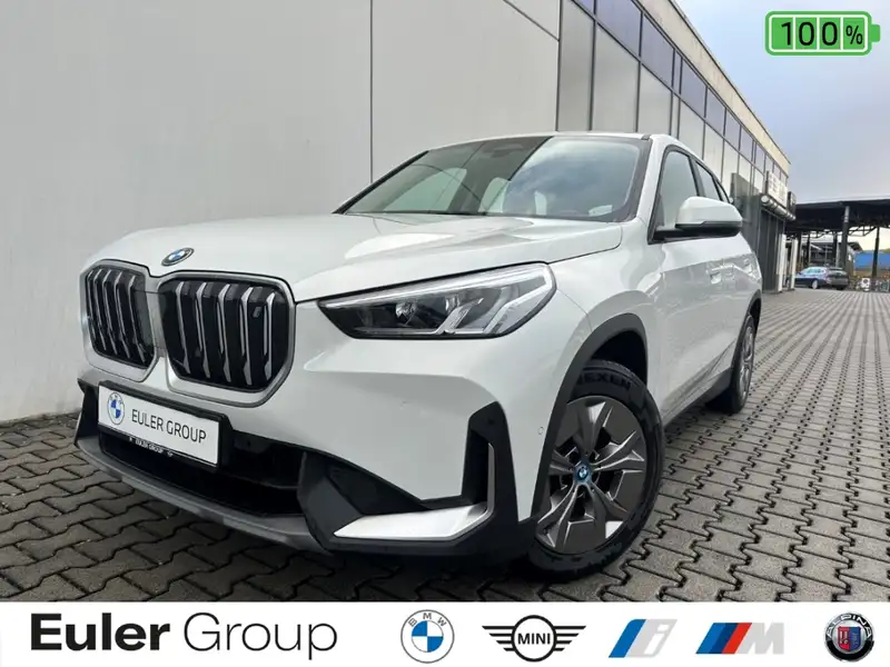BMW iX1 2023