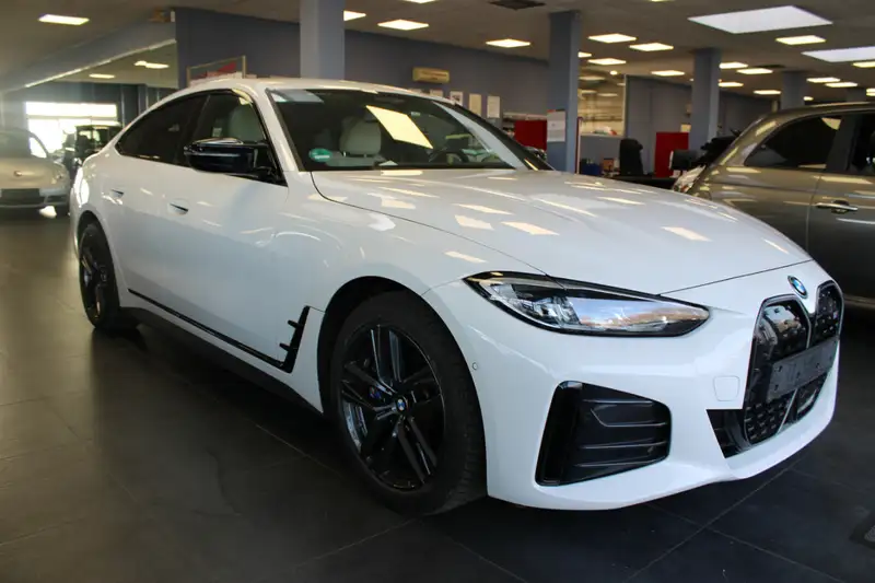 BMW i4 2022