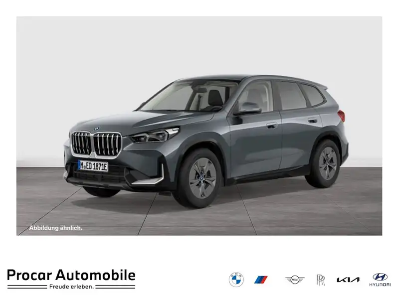 BMW iX1 2023