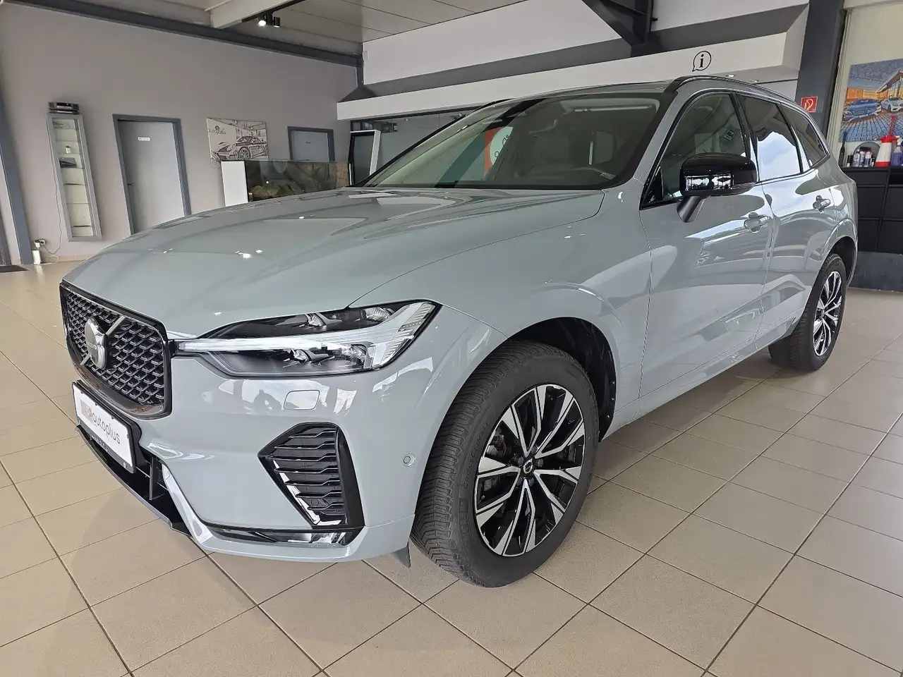 Volvo XC60 2023