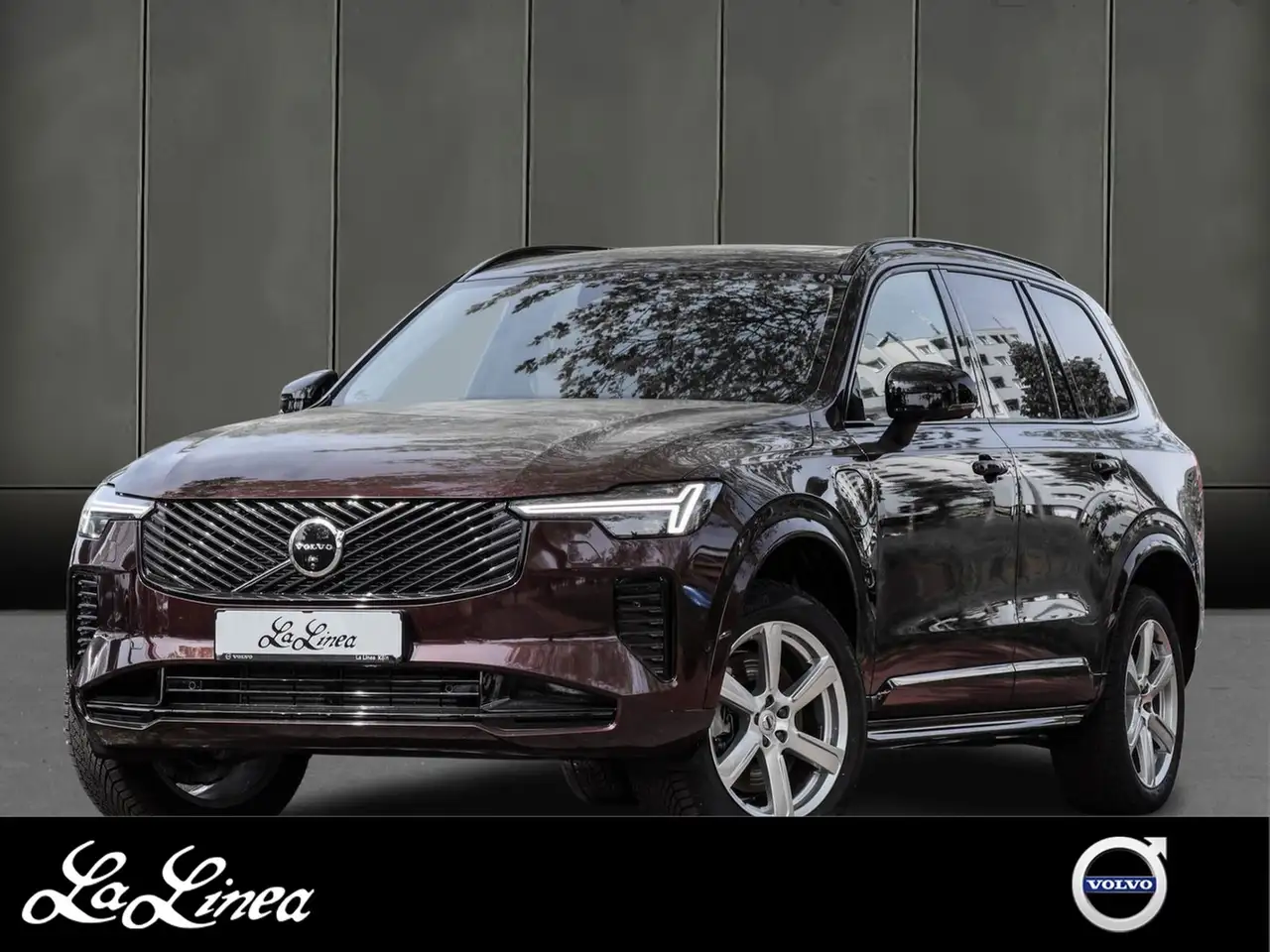 Volvo XC90 2025