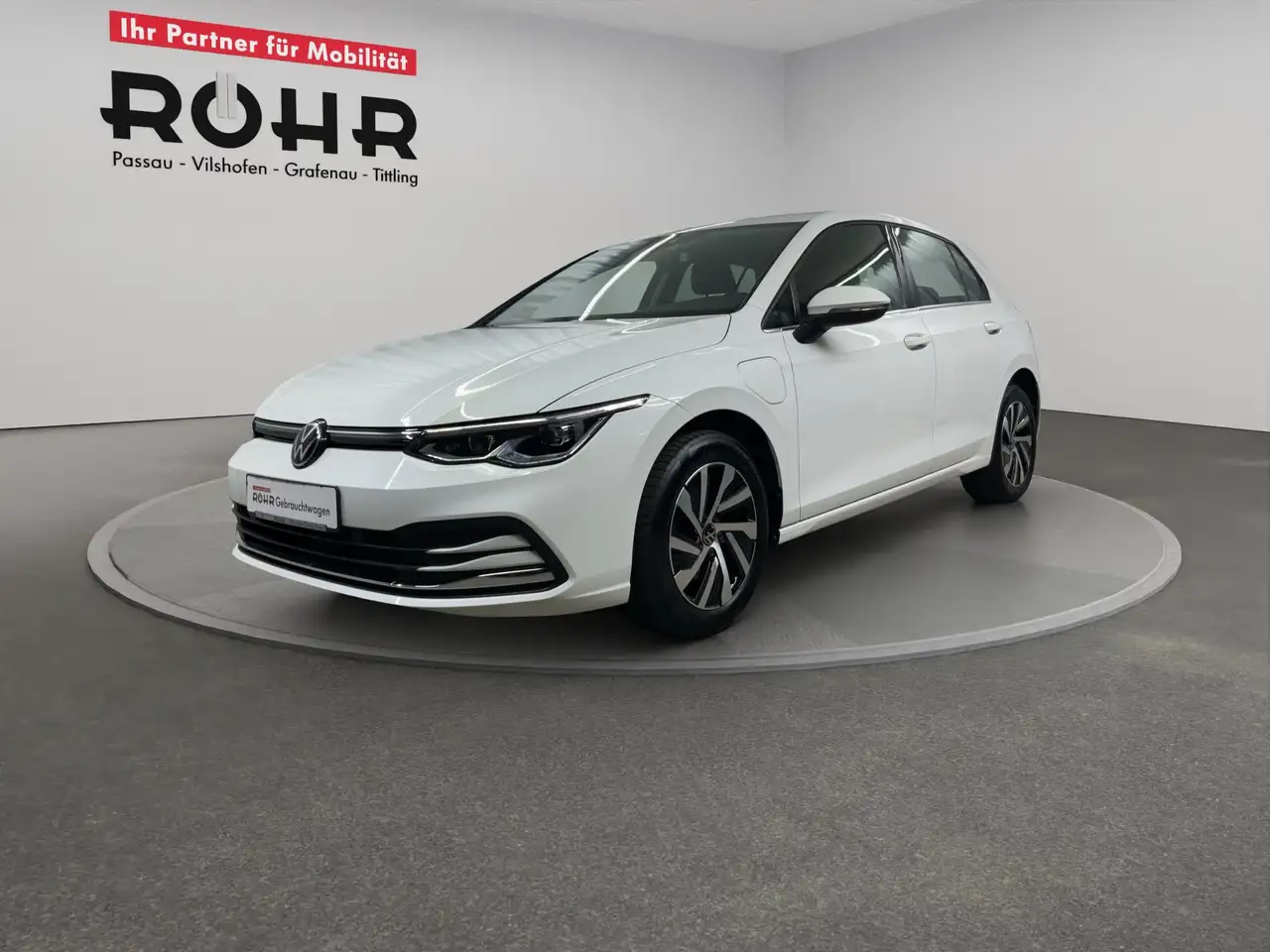VW Golf 2022