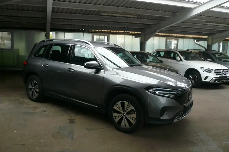 Mercedes-Benz EQB 2024