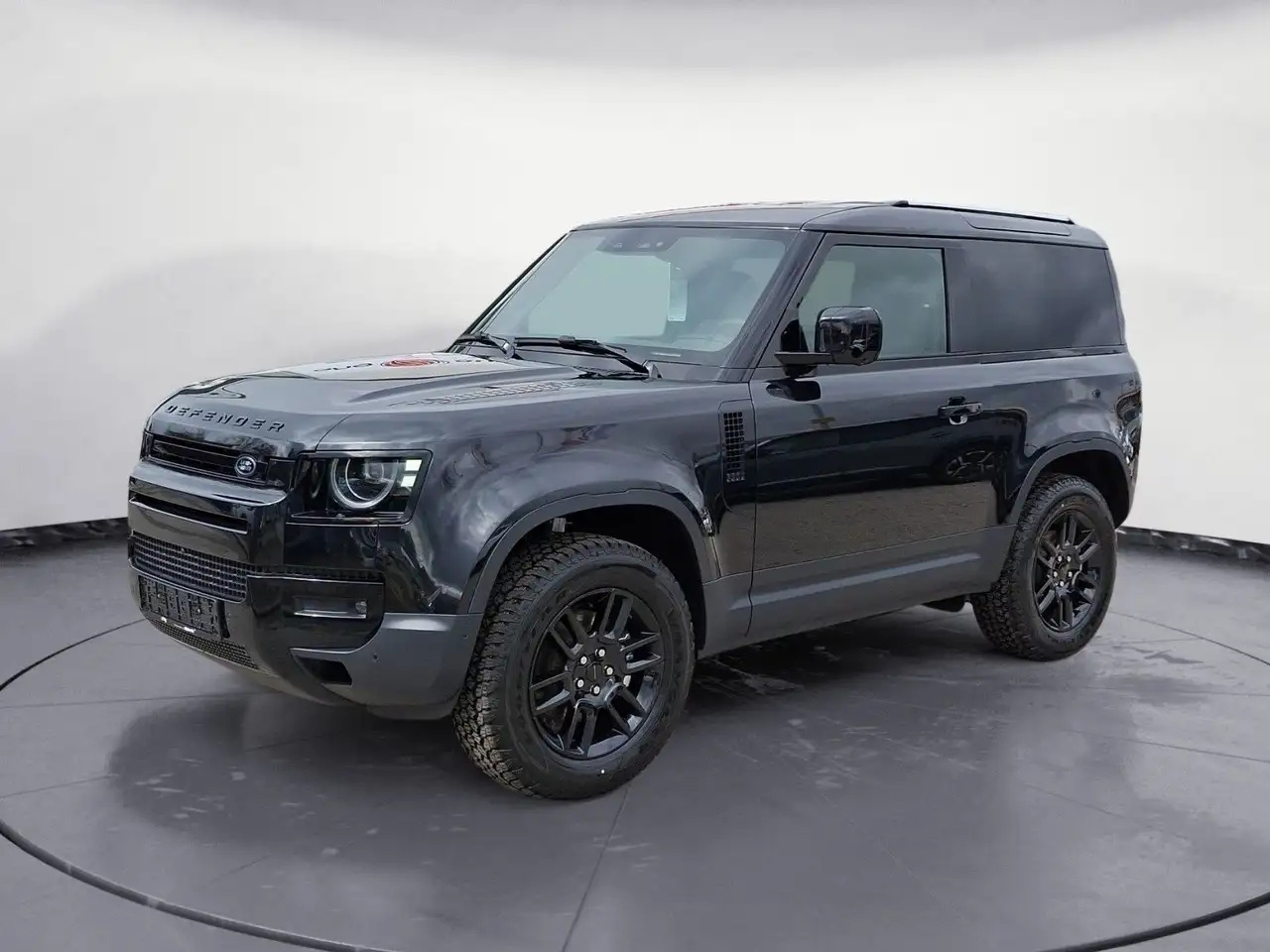 Land Rover Defender 2026
