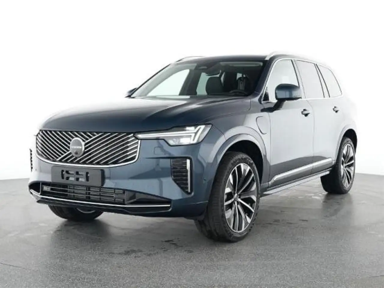 Volvo XC90 2025