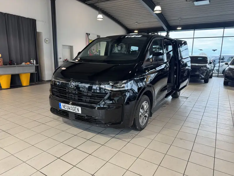 VW Caravelle 2025
