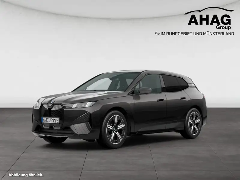 BMW iX 2025