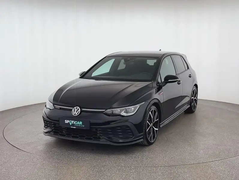 VW Golf 2022