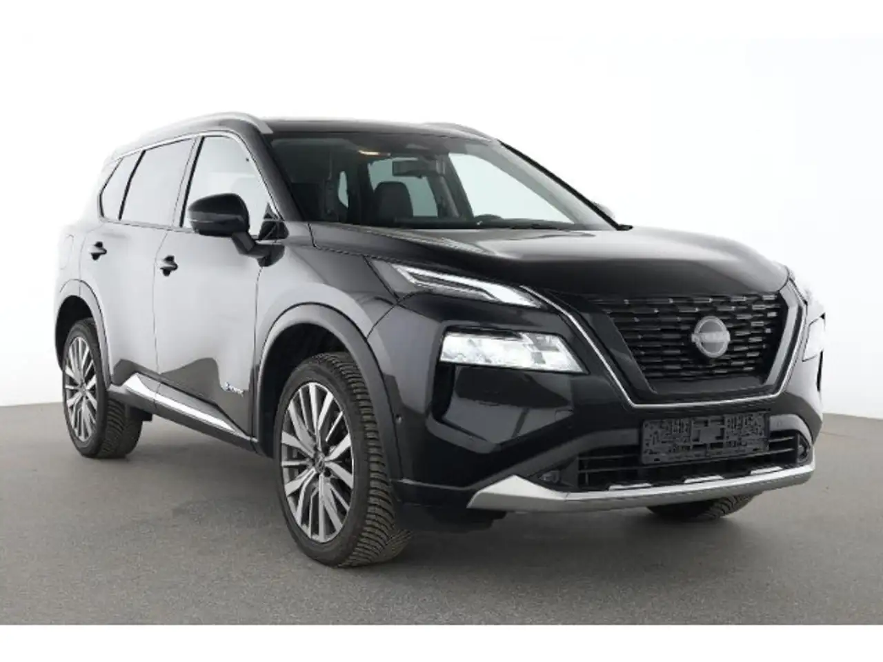 Nissan X-TRAIL 2025