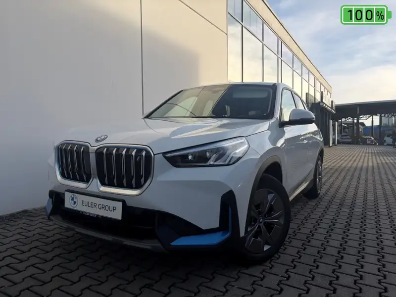 BMW iX1 2023