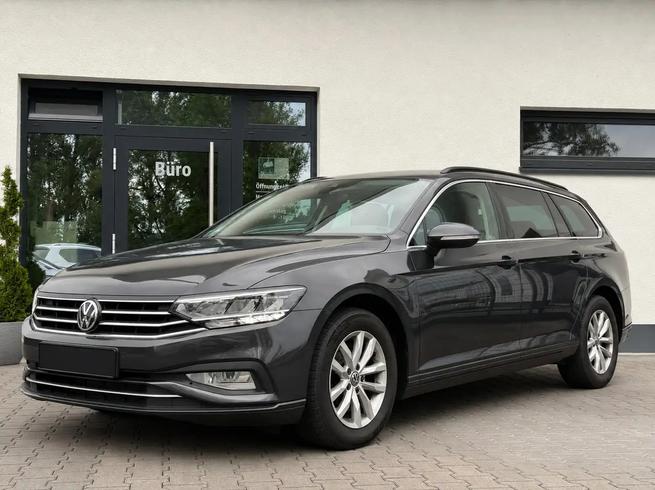 VW Passat 2024