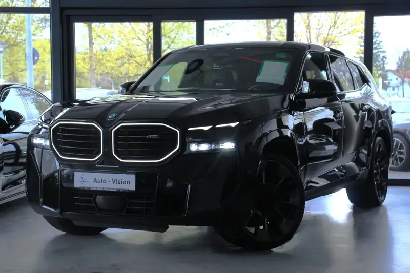 BMW XM 2024