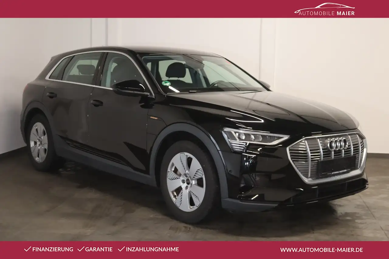 Audi e-tron 2023