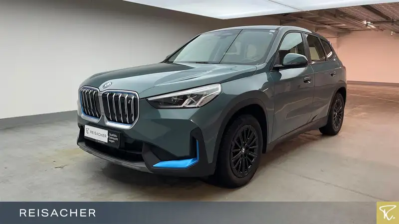 BMW iX1 2023