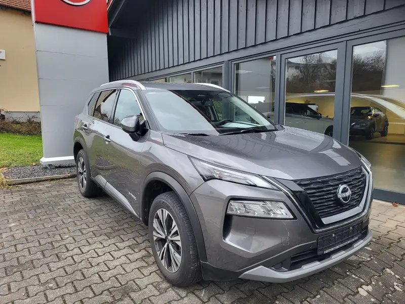 Nissan X-TRAIL 2024