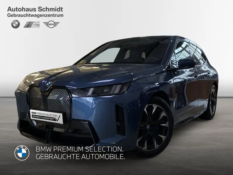 BMW iX 2025