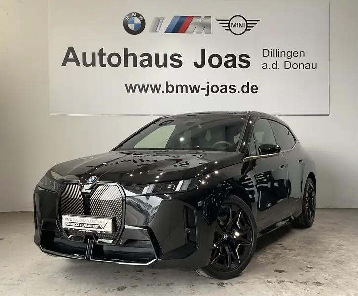 BMW iX 2025