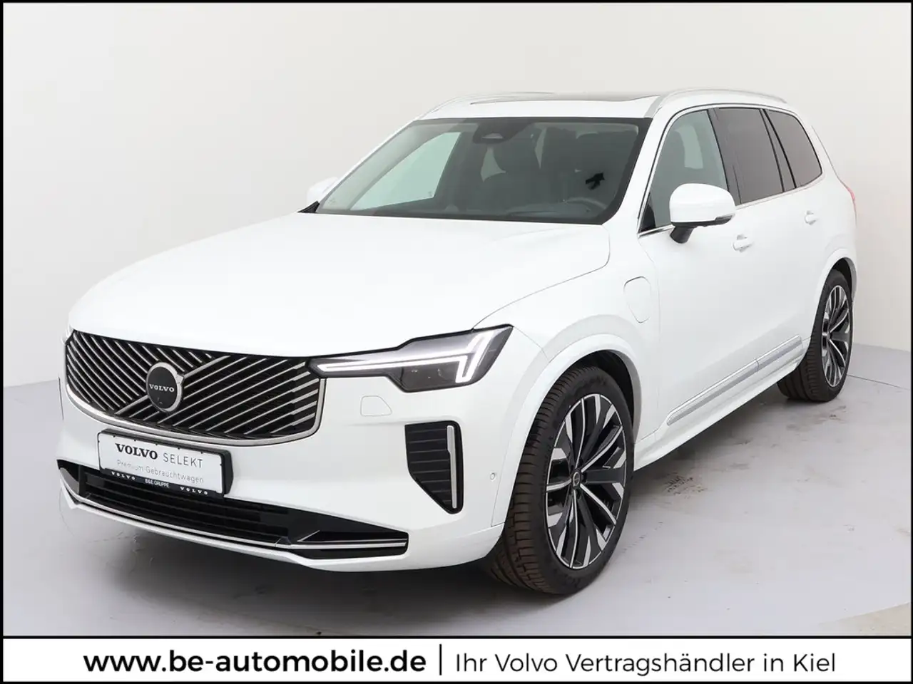 Volvo XC90 2025
