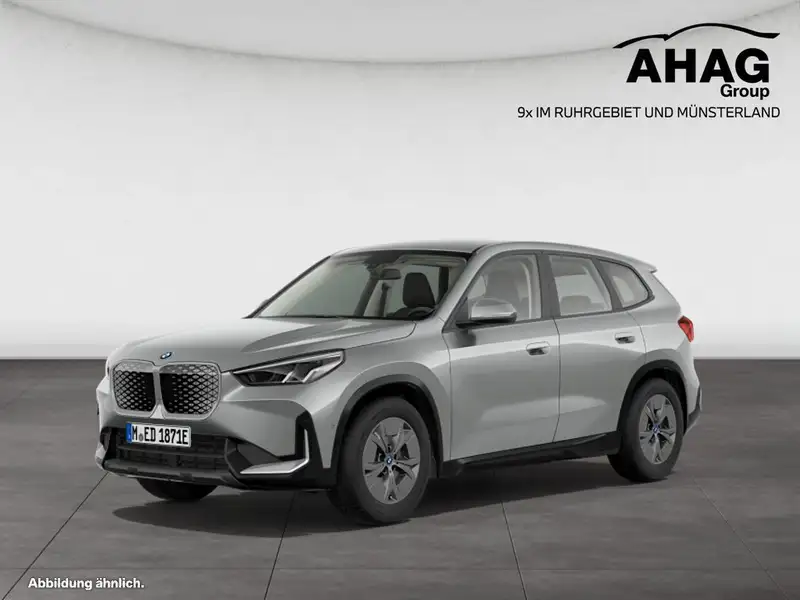 BMW iX1 2023