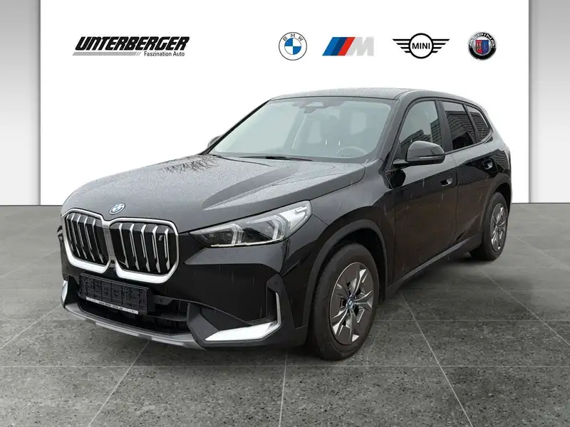 BMW iX1 2023