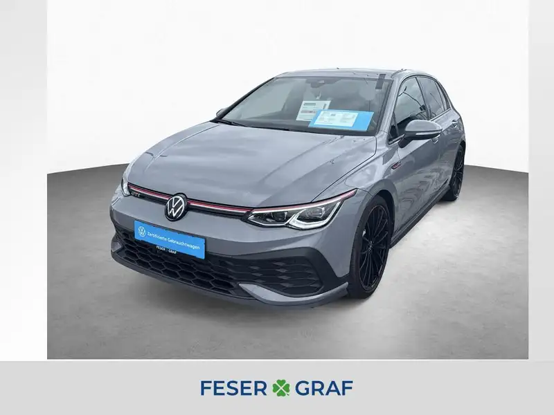 VW Golf 2022