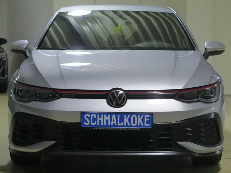 VW Golf 2023